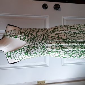 DONNA RICCO Green & White Floral Print Halter Dress